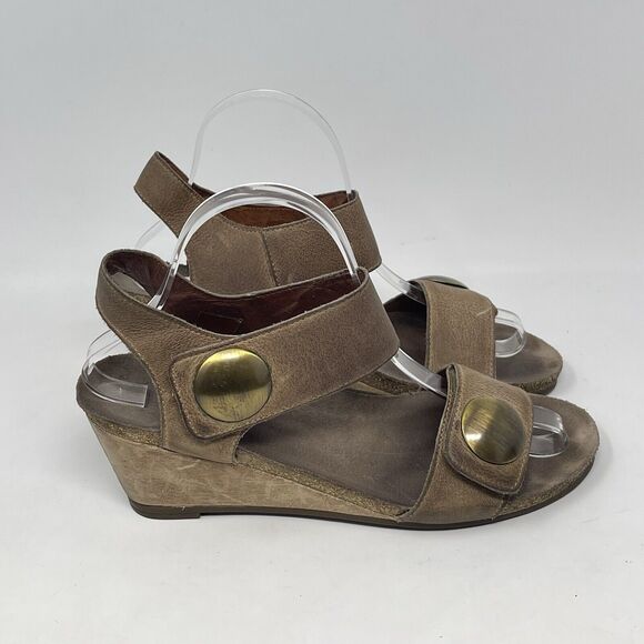 Taos Carousel 3 Wedge Sandals Womens 8 - 8.5 Brown Leather Ankle Strap Cork - Picture 1 of 13